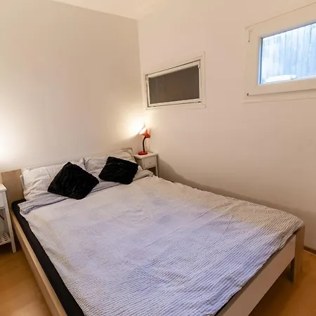 Holiday home Charming Little Nature House In Terme Banovci